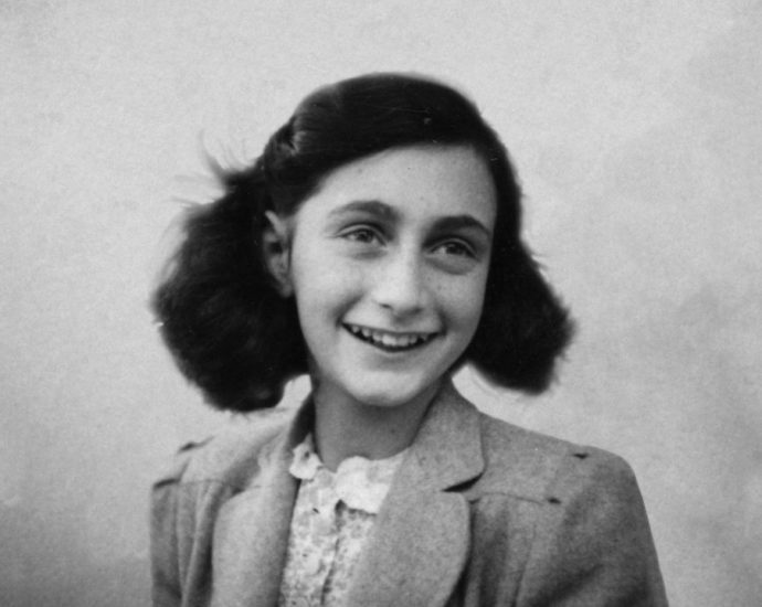 Biografi Anne Frank